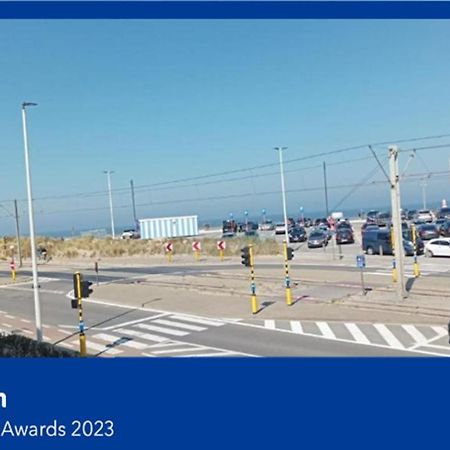 Frontaal Zeezicht In Appartement De Strandjutter Ostende Exterior foto