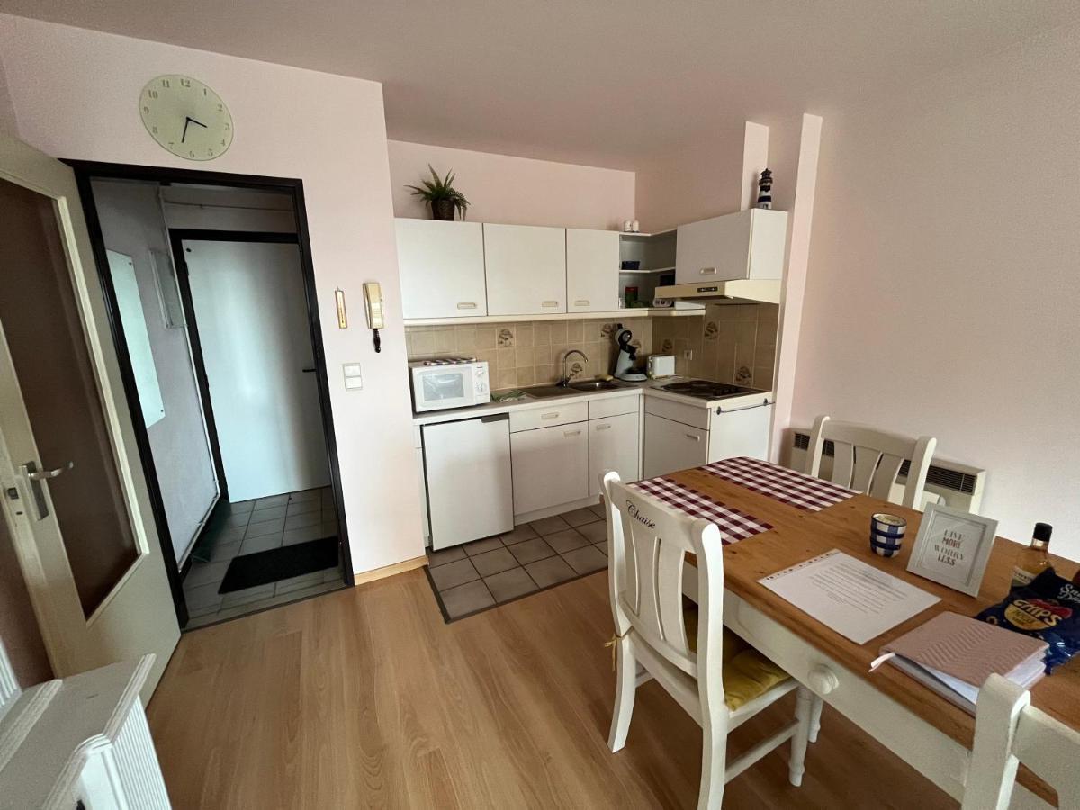 Frontaal Zeezicht In Appartement De Strandjutter Ostende Exterior foto